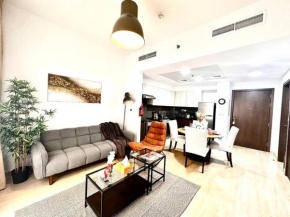 Pool View 1bedroom in Remraam, Al Ramth 11